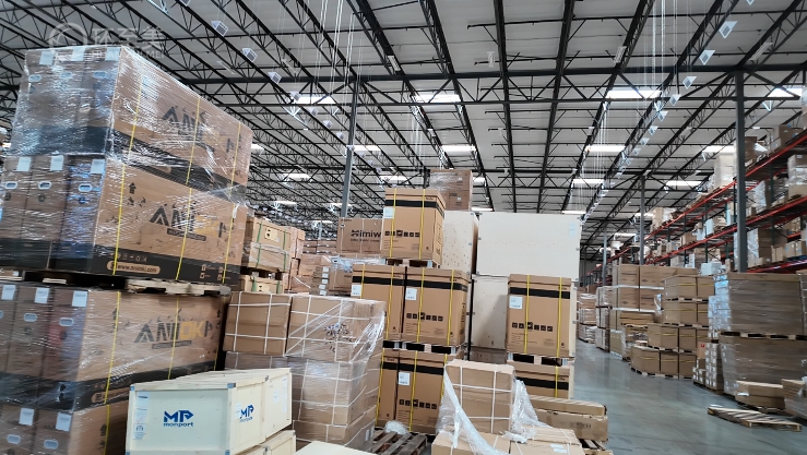 多個爆款同時熱賣，如何分配英國海外倉的庫容和資源？