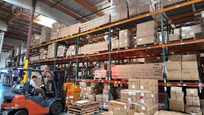 汽車腳墊美國海外倉服務：大體積商品的倉儲成本優化