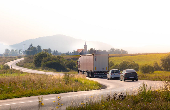 拒絕附加費陷阱：美國卡車查價平臺的透明化優勢