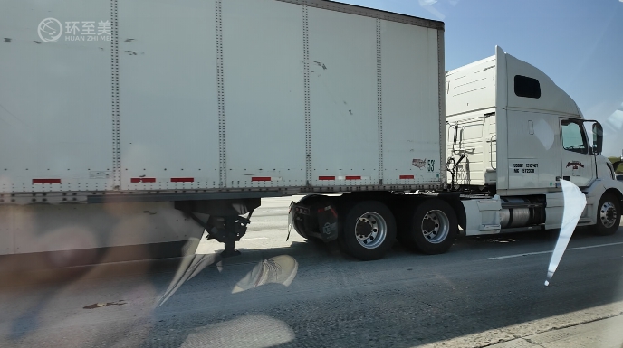 為什么大件商品更偏愛卡車派送？